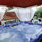 Canali, Portofino Coast 4*
