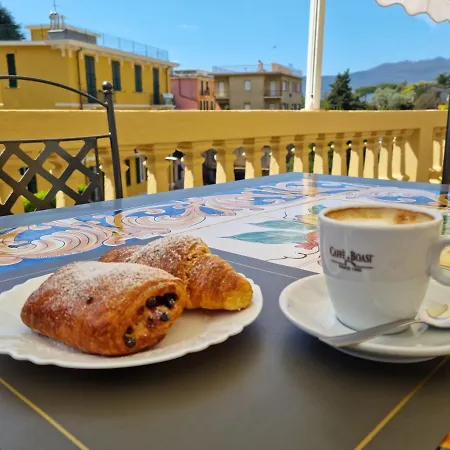Canali - Le Cinque Terre Hotel 4*