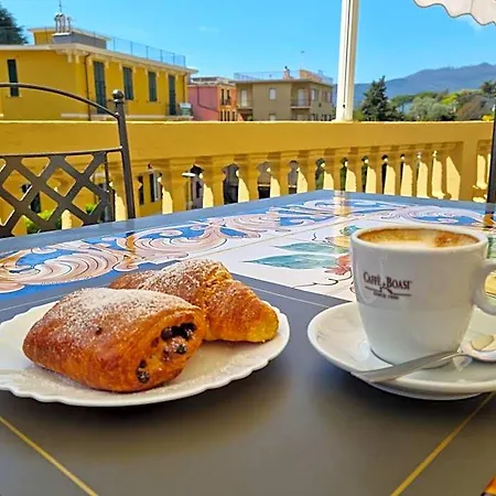 Canali, Portofino Coast 4*