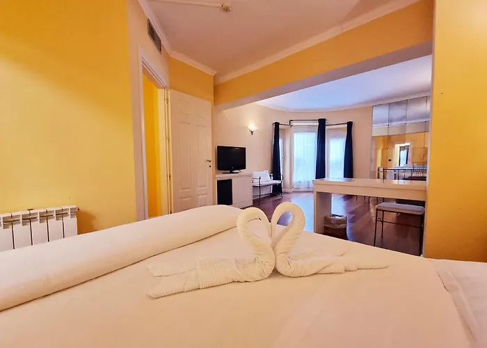 Canali - Le Cinque Terre 4*