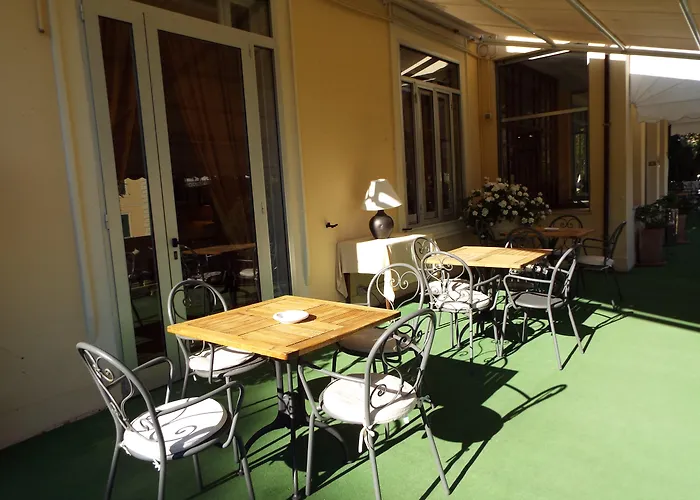 Canali, Portofino Coast Otel